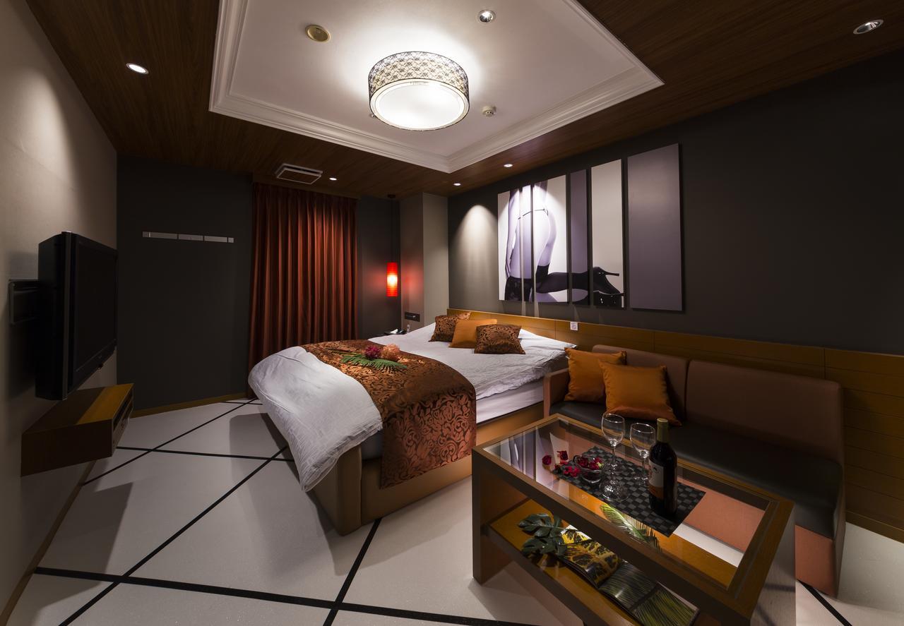 Hotel Plant Garden Resort (Adults Only) Toyokawa Экстерьер фото