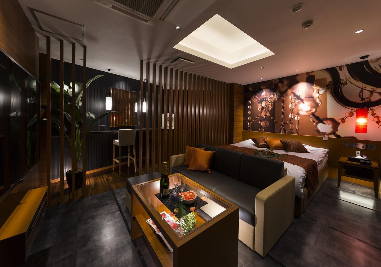 Hotel Plant Garden Resort (Adults Only) Toyokawa Экстерьер фото