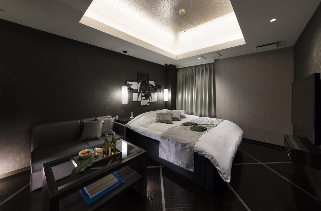 Hotel Plant Garden Resort (Adults Only) Toyokawa Экстерьер фото