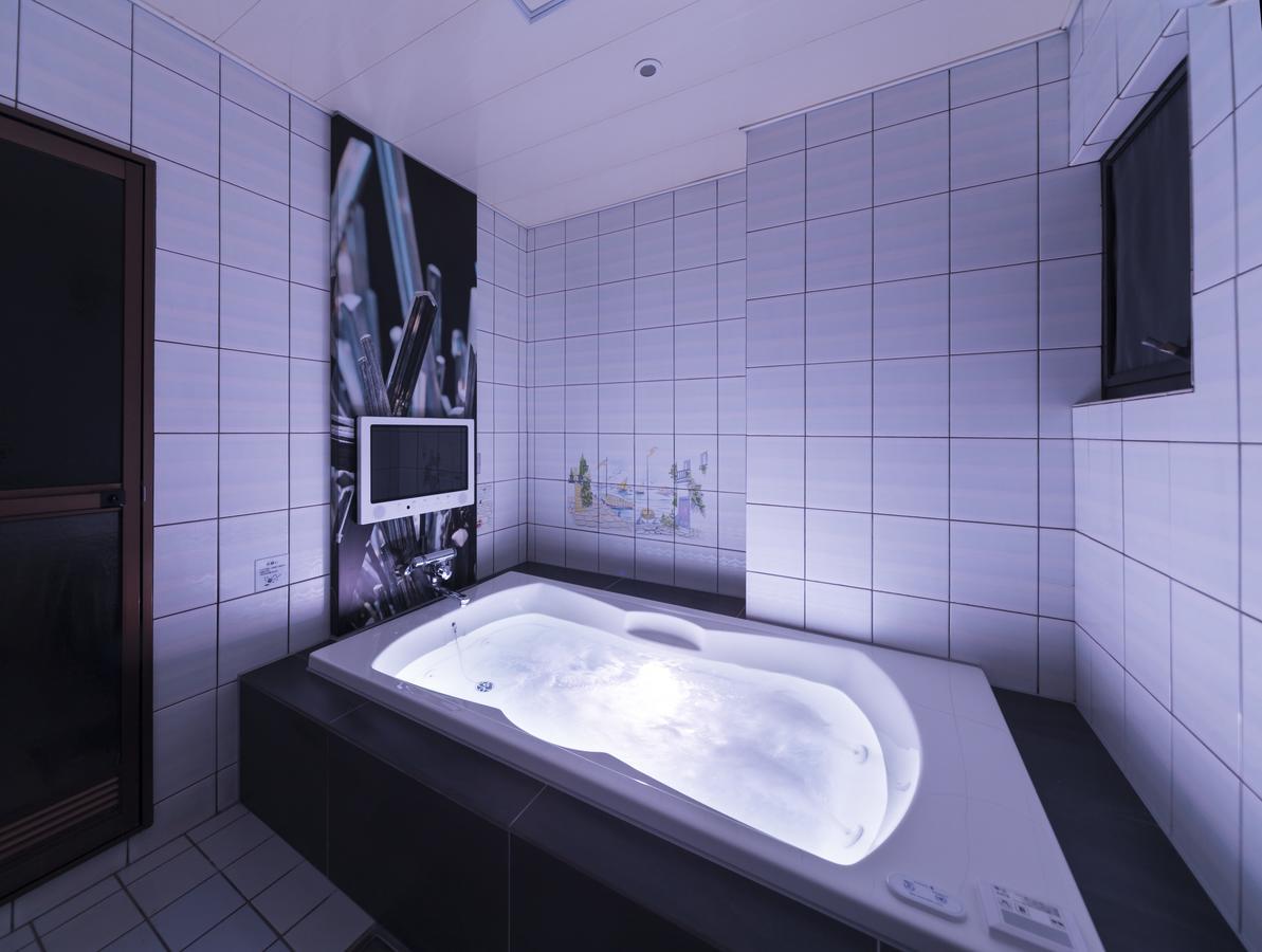 Hotel Plant Garden Resort (Adults Only) Toyokawa Экстерьер фото