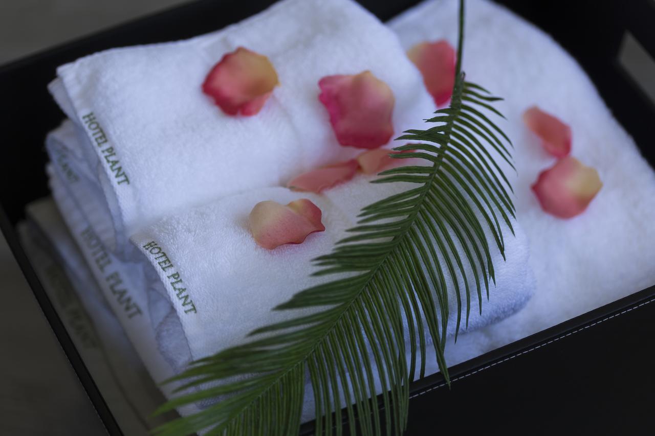 Hotel Plant Garden Resort (Adults Only) Toyokawa Экстерьер фото